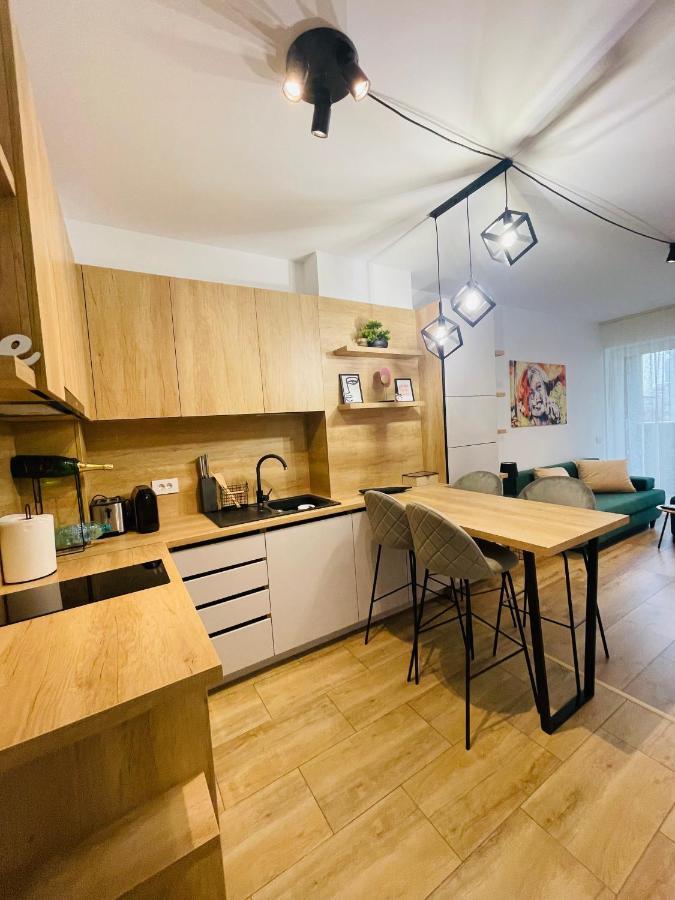 Sara Onestilor Prima Apart Oradea Exterior foto